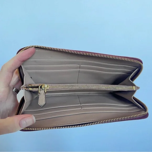 PRADA // Light Red Leather Continental Wallet - Picture 10 of 11